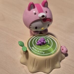 Hello Kitty Pink Figurine With Ear Ring Holder. Official